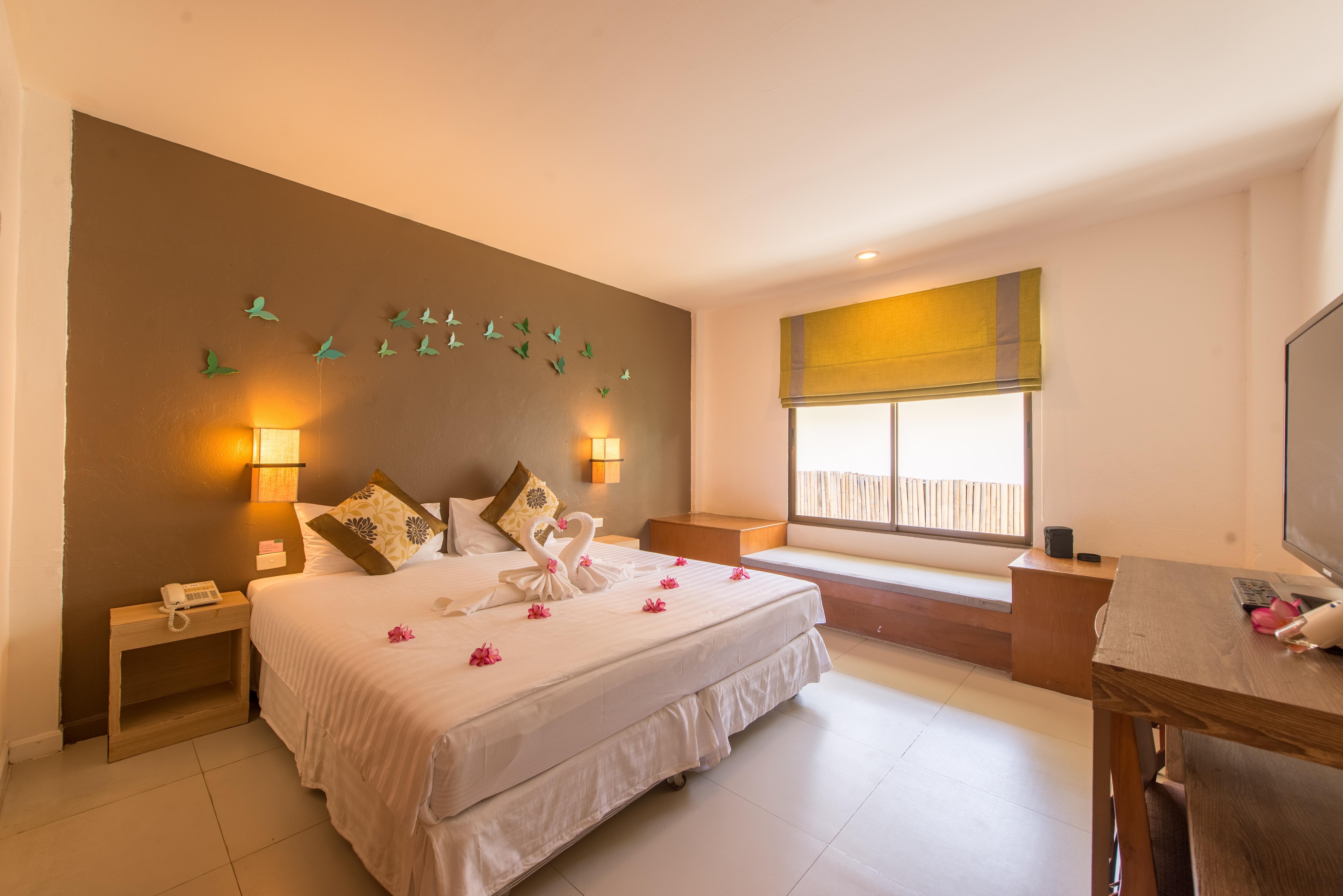 The Viridian Resort - Sha Plus Patong Extérieur photo