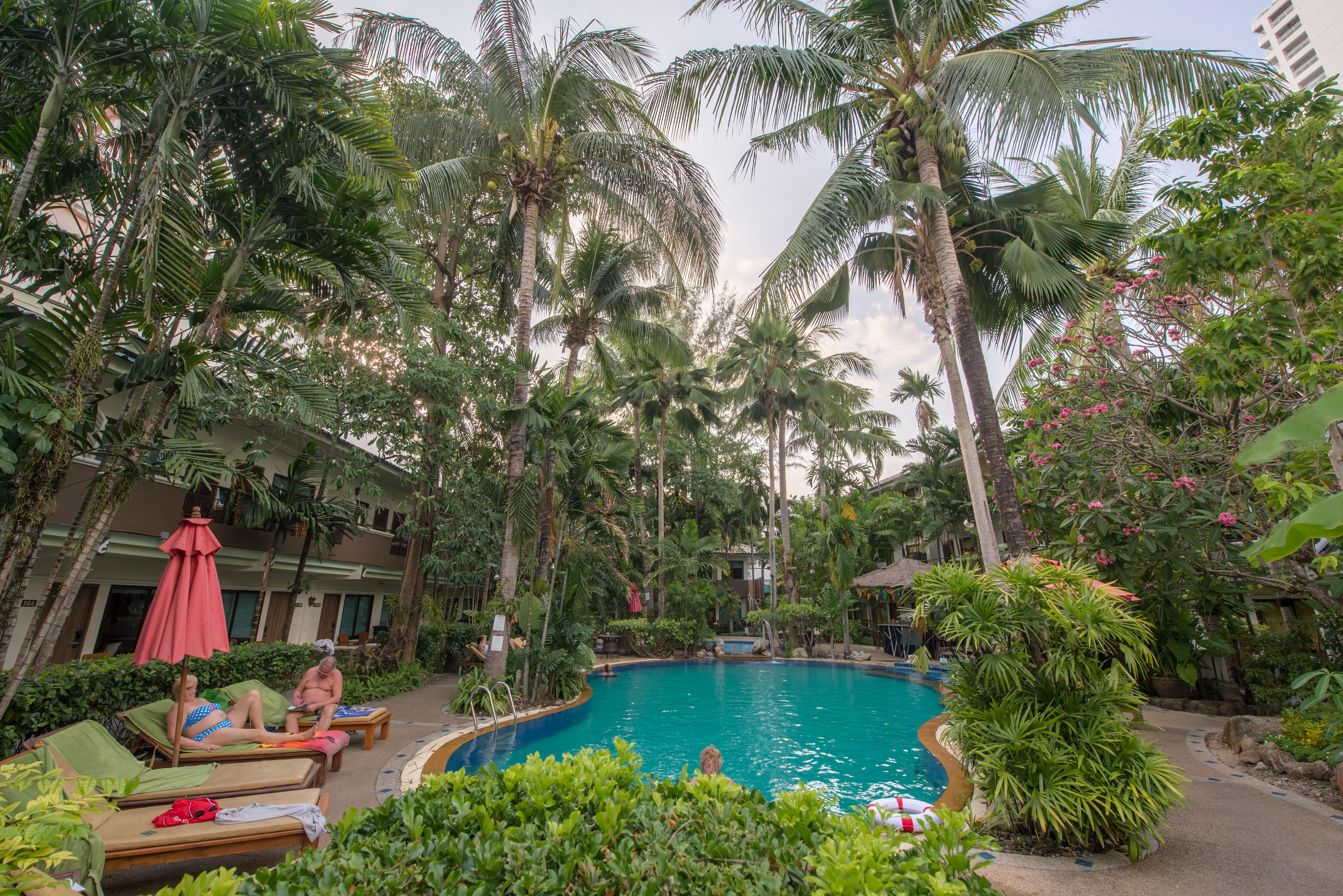 The Viridian Resort - Sha Plus Patong Extérieur photo